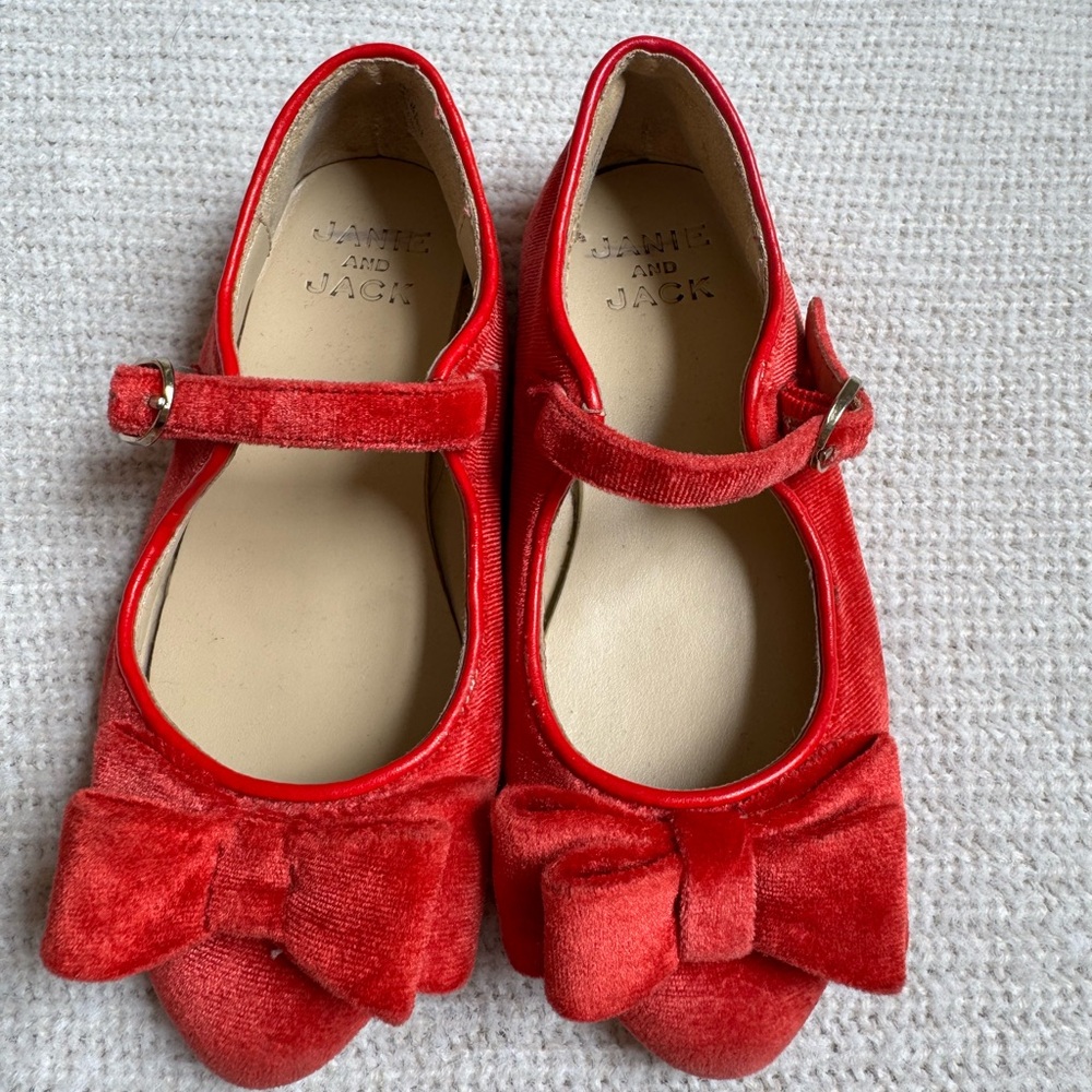 Janie and Jack Red Dress Shoes with Bow and Strap